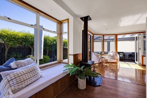 Photo of property in 11 George Street, Lower Vogeltown, New Plymouth, 4310