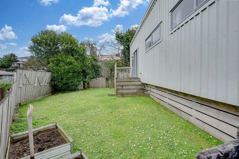 Photo of property in 17a Carey Street, Maeroa, Hamilton, 3200