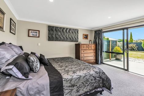 Photo of property in 13 Cressy Place, Darfield, 7510