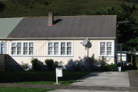 Photo of property in 44 Petherick Street, Taita, Lower Hutt, 5011