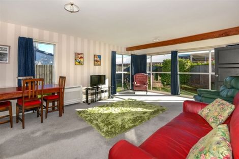Photo of property in 4/470 Hereford Street, Linwood, Christchurch, 8011