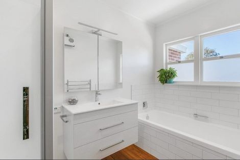 Photo of property in 1/30 Howe Street, Howick, Auckland, 2014