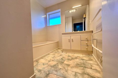 Photo of property in 34 Wrights Road, Addington, Christchurch, 8024
