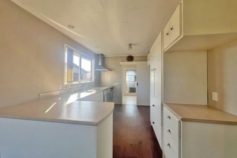 Photo of property in 57 Casuarina Road, Half Moon Bay, Auckland, 2012