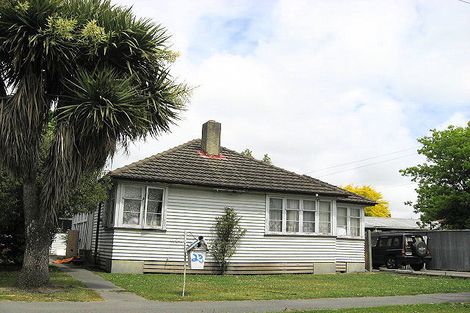 Photo of property in 23 Bateman Avenue, Bryndwr, Christchurch, 8053