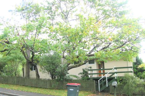 Photo of property in 95 Wyndham Road, Pinehaven, Upper Hutt, 5019