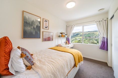 Photo of property in 20a Raroa Place, Pukerua Bay, 5026