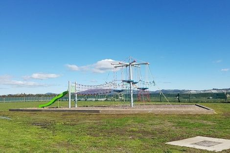 Photo of property in 11 Crown Street, Papamoa, 3118