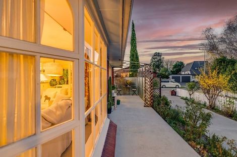 Photo of property in 6 Deepdale Street, Burnside, Christchurch, 8053