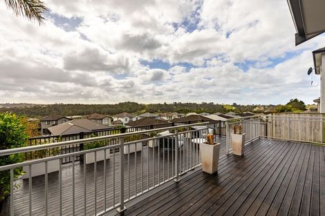 Photo of property in 44 Mackay Drive, Greenhithe, Auckland, 0632