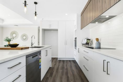 Photo of property in 16 Goodwin Crescent, Pyes Pa, Tauranga, 3112