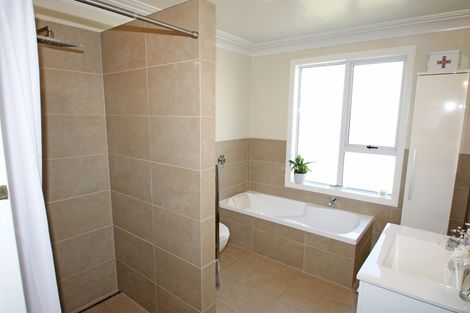 Photo of property in 212 Gordon Road, Mosgiel, 9024