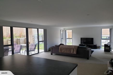 Photo of property in 38 Cockayne Crescent, Sunnynook, Auckland, 0620