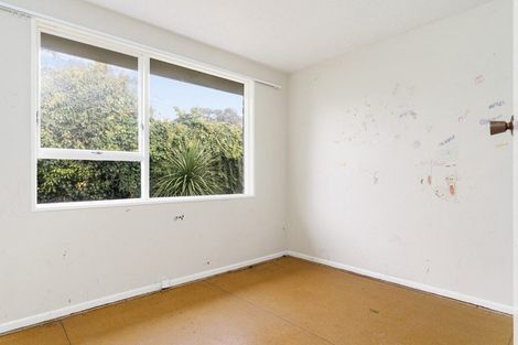 Photo of property in 22 Besant Place, Avondale, Christchurch, 8061