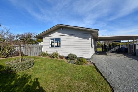 Photo of property in 12 Moore Crescent, Carterton, 5713
