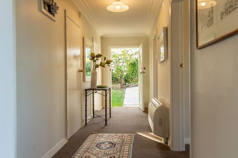 Photo of property in 157 Easther Crescent, Kew, Dunedin, 9012