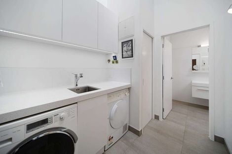 Photo of property in 382 Razorback Road, Pokeno, 2472