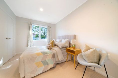 Photo of property in 68 Seabrook Avenue, New Lynn, Auckland, 0600