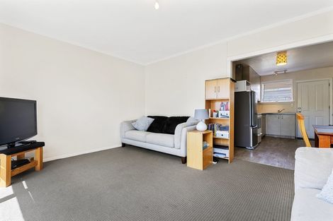 Photo of property in 2/5 Church Square, Addington, Christchurch, 8024