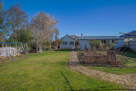 Photo of property in 28 Davie Street, Temuka, 7920