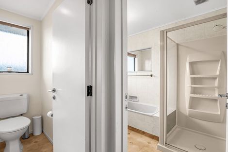 Photo of property in 10 Veitches Road, Casebrook, Christchurch, 8051