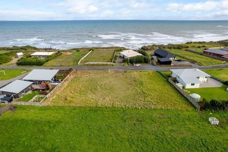 Photo of property in 295 Tai Road, Opunake, 4681