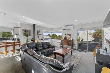 Photo of property in 33 Kahurangi Drive, Rangatira Park, Taupo, 3330