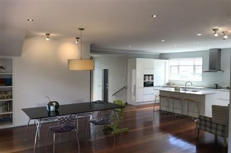 Photo of property in 11 Lismore Way, Oteha, Auckland, 0632