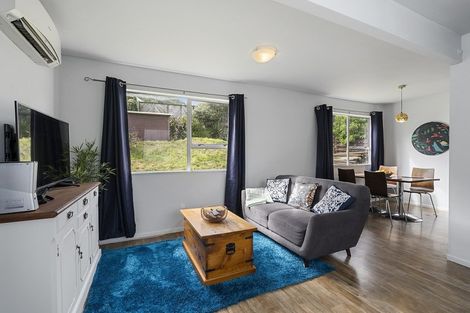 Photo of property in 67 Hartford Crescent, Totara Park, Upper Hutt, 5018