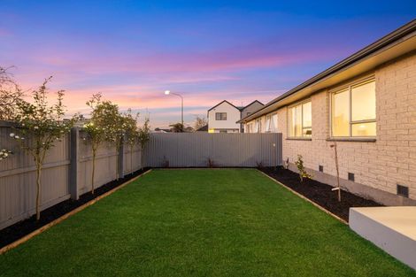 Photo of property in 2/110 Barbour Street, Waltham, Christchurch, 8011