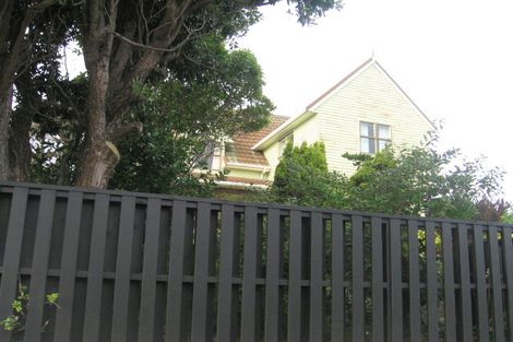 Photo of property in 46 Mana Esplanade, Paremata, Porirua, 5026