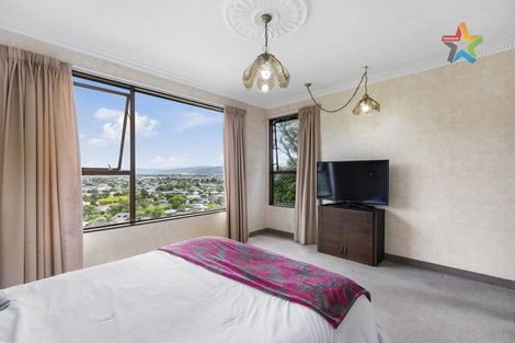 Photo of property in 24 Summit Road, Fairfield, Lower Hutt, 5011