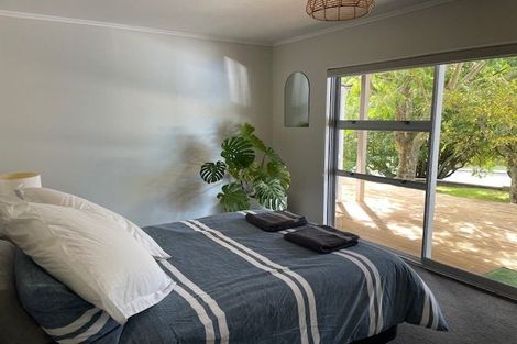 Photo of property in 4 Gails Drive, Okura, Albany, 0792