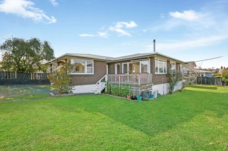 Photo of property in 66 Ferguson Street, Manurewa East, Auckland, 2102