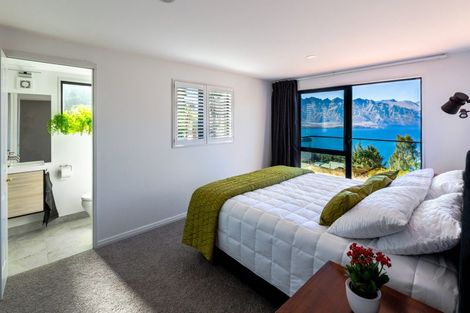 Photo of property in 6b Scott Place, Fernhill, Queenstown, 9300