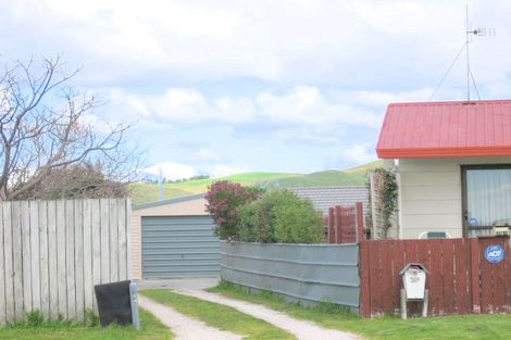 Photo of property in 38a Doncaster Drive, Papamoa Beach, Papamoa, 3118