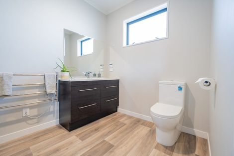 Photo of property in 6 Tawera Place, Te Anau, 9679