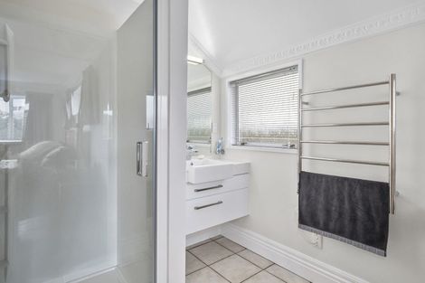 Photo of property in 126 Signal Hill Road, Opoho, Dunedin, 9010