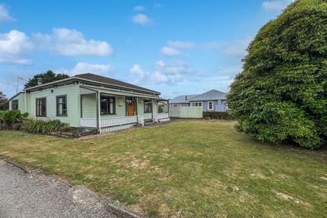 Photo of property in 353 High Street, Dannevirke, 4930