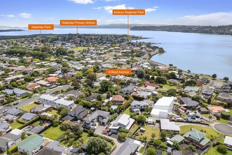 Photo of property in 8 Boyd Avenue, Mangere Bridge, Auckland, 2022