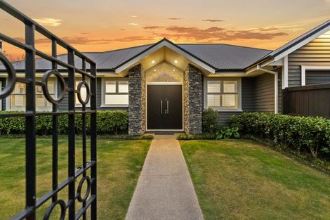 Photo of property in 95 Office Road, Merivale, Christchurch, 8014