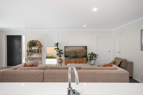 Photo of property in 16a Sharyn Place, Brookfield, Tauranga, 3110