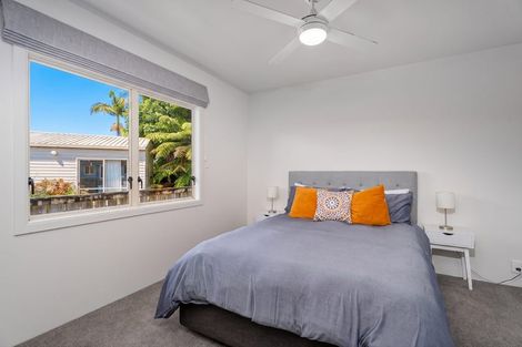 Photo of property in 17 Martin Place, Cooks Beach, Whitianga, 3591