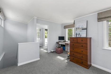 Photo of property in 15 Flers Street, Karori, Wellington, 6012