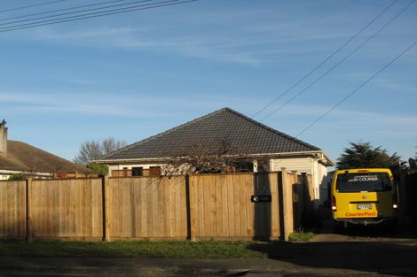 Photo of property in 79 Bower Avenue, New Brighton, Christchurch, 8083