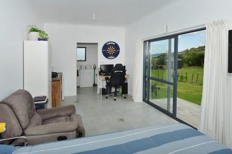 Photo of property in 20a Kiteone Road, Parua Bay, Whangarei, 0174