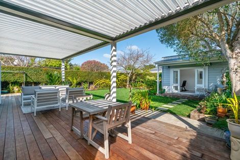 Photo of property in 108 Burnley Terrace, Sandringham, Auckland, 1025