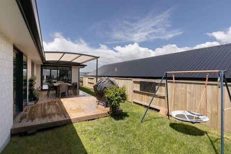 Photo of property in 4 Anglers Way, Omokoroa, 3114