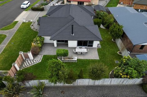 Photo of property in 7 Barry Curtis Place, Levin, 5510