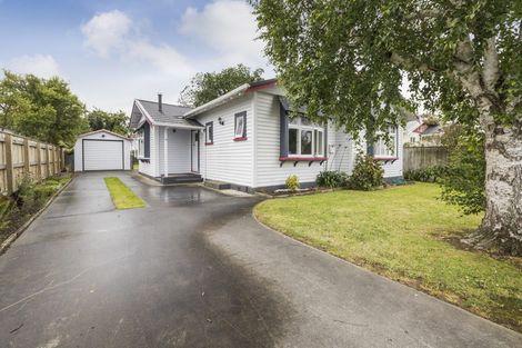 Photo of property in 38 Shamrock Street, Takaro, Palmerston North, 4412